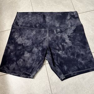 Lululemon Align High Rise Short 8inch